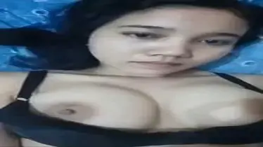 Cewek Cantik Bra Hitam Pasrah Digenjot Kasur 2026